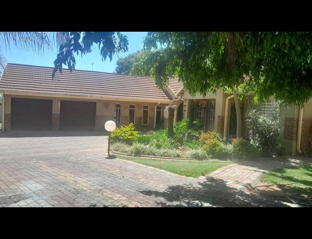 4 BEDROOM HOUSE FOR SALE IN WELGELEGEN